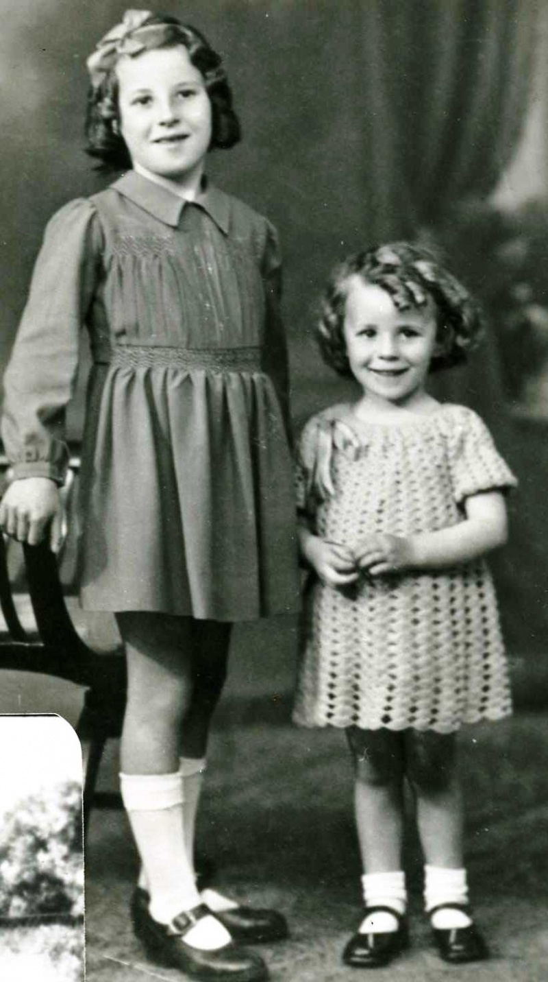 Alice and Sister 1940