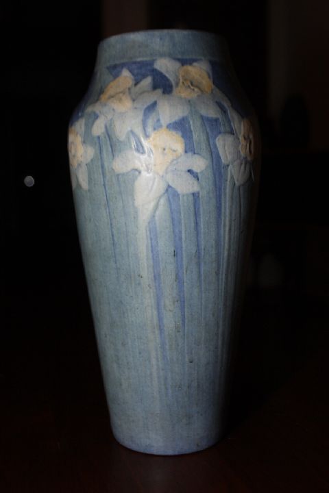 A New Home for the Daffodil Vase