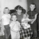 Ethel "Lois" Helm Harris, age 25, with her first 4 children, photo printed Feb 1958