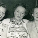 Annette's mother (L) Ilene, Aunty Dora (M) and Auntie Nancy (R)